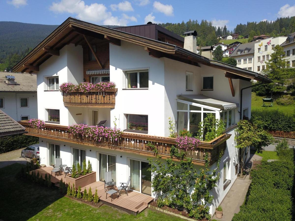 Apartments Montblanc Sella Ortisei Exterior foto